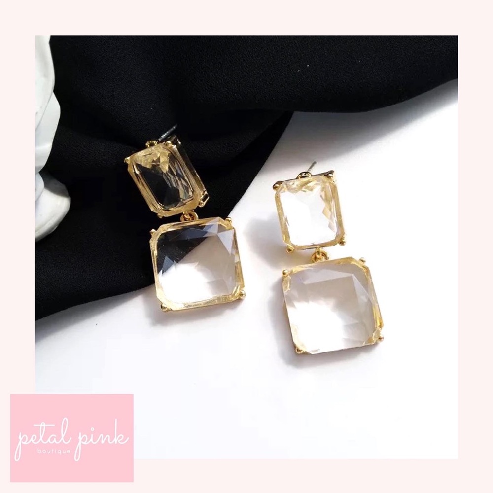 NWT Soft Gold Color Glass Drop Earrings Chic Fancy Date Wedding Champagne